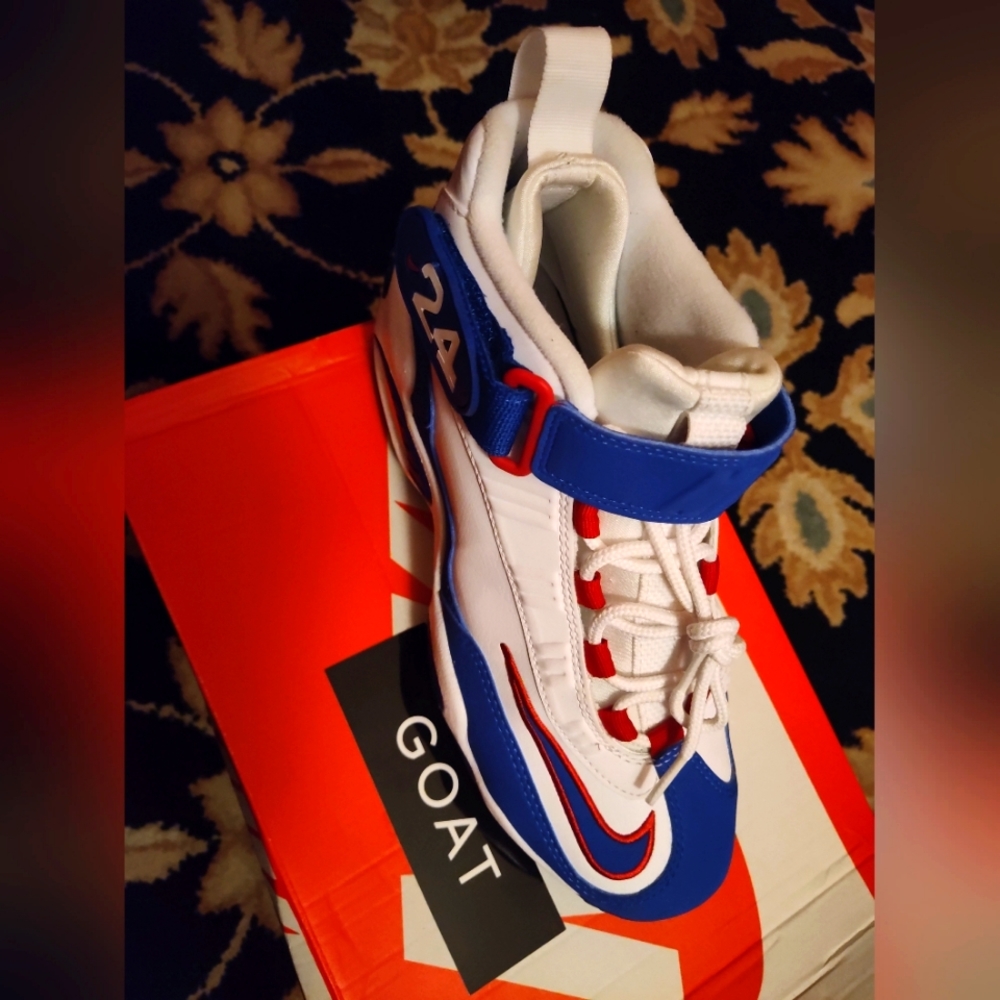 Air Max Griffeys (G.O.A.T Certified)